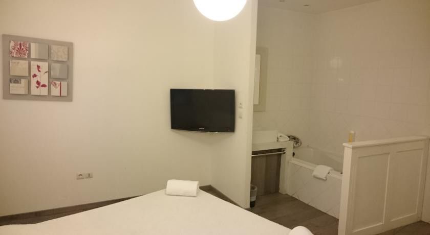 מרטיג Hotel Le 5 מראה חיצוני תמונה